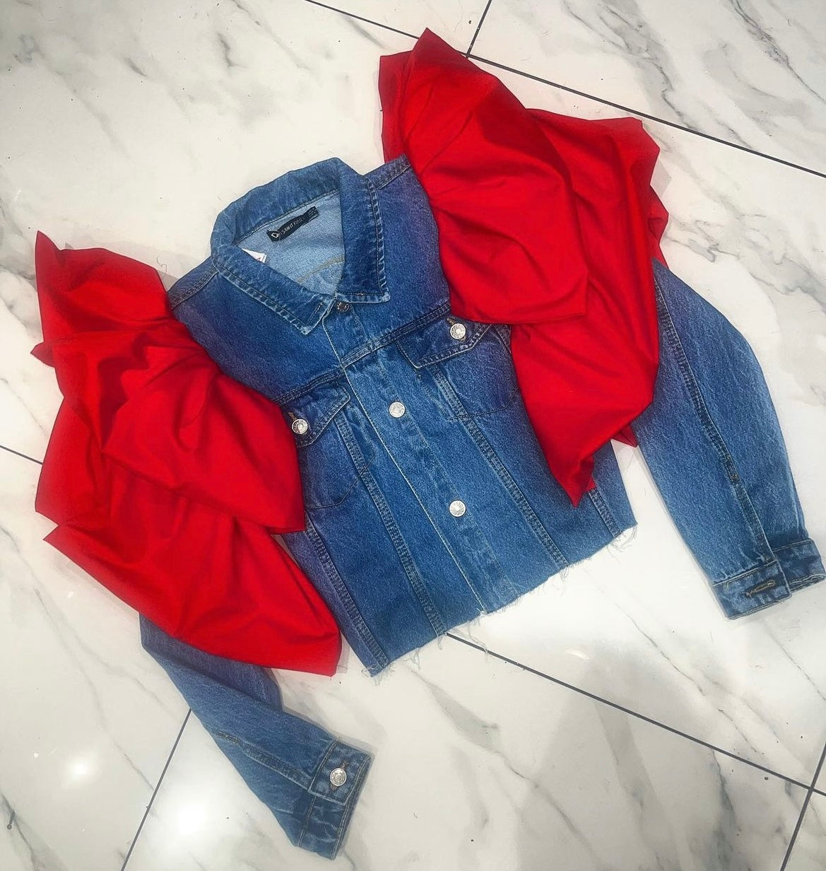 Red Waterfall Frill